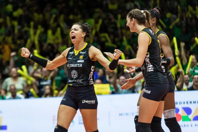 Dentil/Praia Clube vence Gerdau Minas e é campeão pela segunda vez da Superliga 1XBET