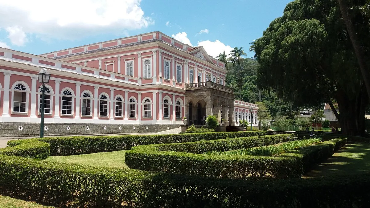 Descubra o Encanto do Centro Histórico de Petrópolis