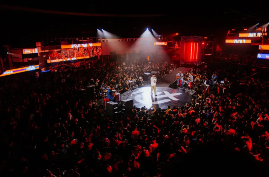 Dilsinho leva o Pagode do Diferentão para Recife com palco 360°, mais de 3 horas de show e experiência inédita