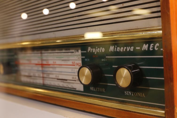 Fernando Frazão/Agência Brasil Acervo histórico da Rádio MEC em exposição na Empresa Brasil de Comunicação - EBC, no Rio de Janeiro