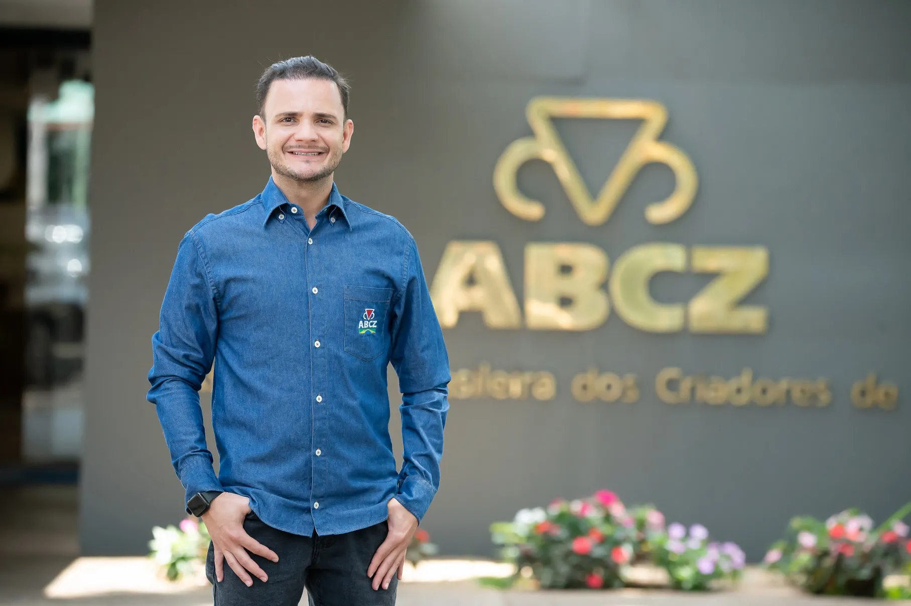 Élcio Fonseca assume gerência de comunicação da ABCZ em Uberaba