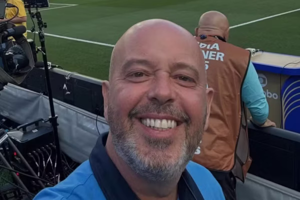 Alex Escobar abre o jogo sobre susto ao vivo que o tirou da Copa: “Não conseguia pronunciar as palavras”